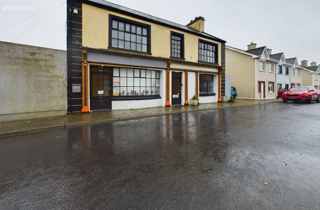 The Goal Post, Ballinagare, Castlerea, Co. Roscommon, Bellanagare, Co. Roscommon - Click to view photos