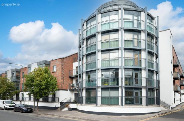 94 Shelbourne Park Apartments, South Lotts Road, Ringsend, Dublin 4, Co. Dublin, Ringsend, Dublin 4 - Click to view photos