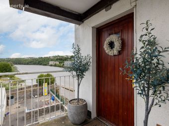 55 Waterside, Lower Rosbercon, New Ross, Co. Wexford - Image 2