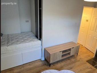 Studio, 62 Whitworth Road, Drumcondra, Dublin 9 - Image 2