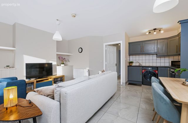 4 Castleland Court, Balbriggan, Co. Dublin, Balbriggan, Co. Dublin - Click to view photos