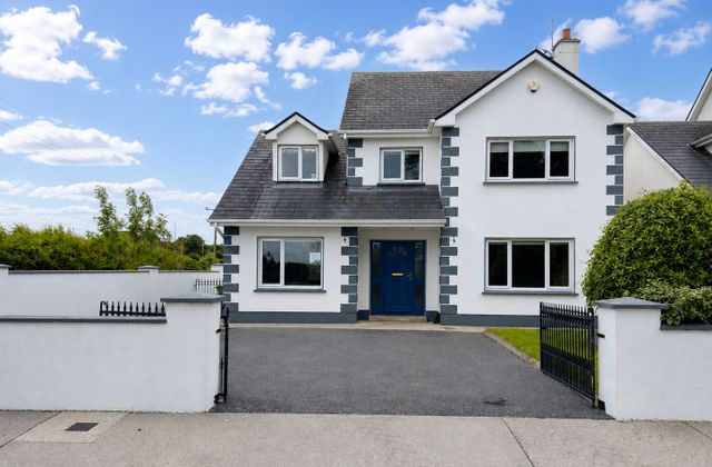 29 Cois Na Habhainn, Abbeyknockmoy, Co. Galway - Click to view photos