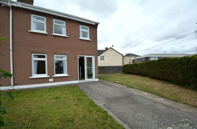 1 Riverside Crescent, Marsh Road, Drogheda, Co. Louth - Click to view photos