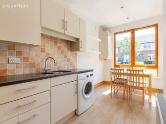 36 Belarmine Court, Belarmine, Stepaside, Dublin 18 - Image 3