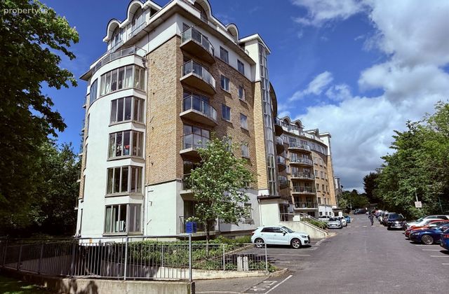 Apartment 93, The Oaks, Rockfield, Kilmacud, Co. Dublin - Click to view photos