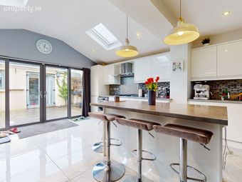 28 Hampton Wood Green, Finglas, Dublin 11 - Image 5