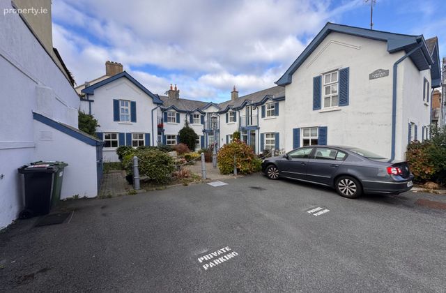2 Harbour Court, Trafalgar Road, Greystones, Co. Wicklow - Click to view photos