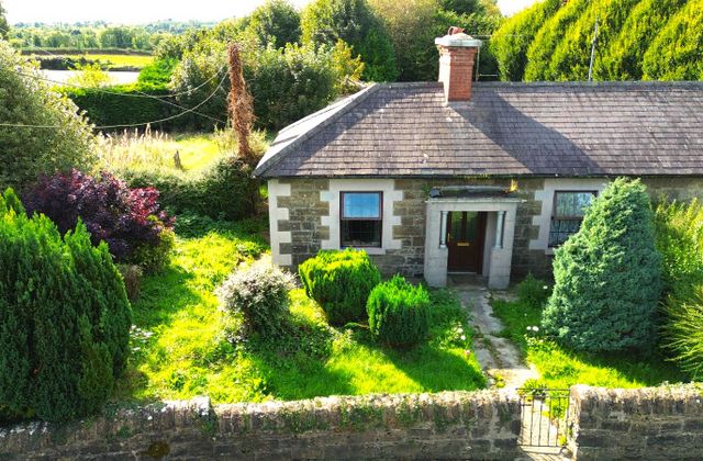 Ardagh Village, Co. Longford, Crossea, Co. Longford - Click to view photos
