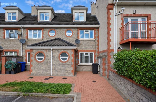 24 The Park, Athlumney Wood, Johnstown, Co. Meath - Click to view photos