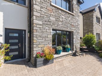 6 Rock Brook, Baneshane, Midleton, Co. Cork - Image 2