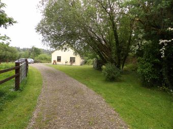 Smeakles House, Glendree Lower, Glendree, Co. Clare - Image 2
