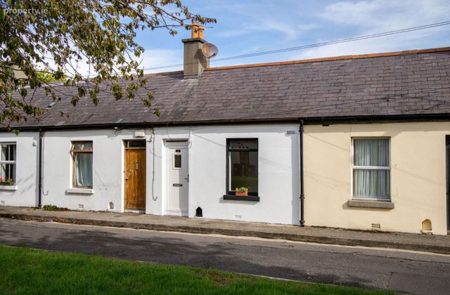 49 Rialto Cottages, Dublin 8, Rialto, Dublin 8 - Click to view photos