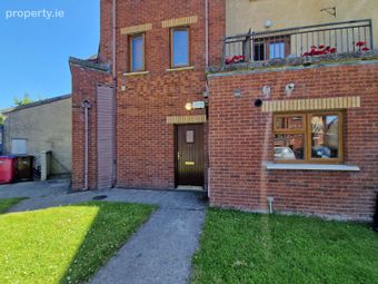 18 Oakbrook, Castlelake, Carrigtwohill, Co. Cork