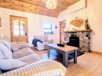 Molly's Cottage, Drummahon, Gurteen, Co. Leitrim - Image 5