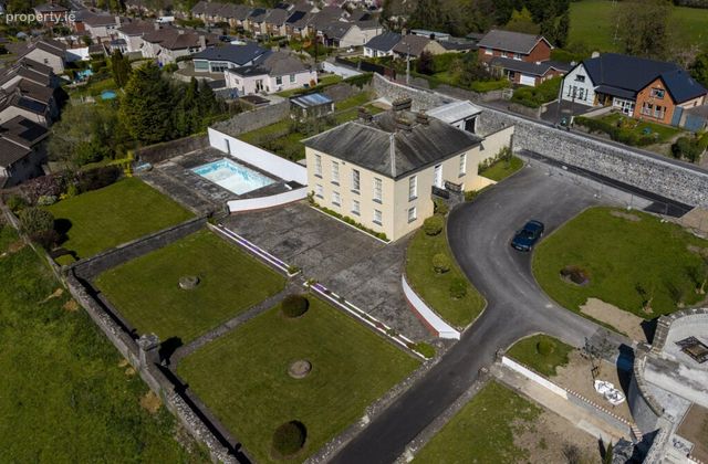 Roseneath House, Mill Road, Corbally, Limerick, Corbally, Co. Limerick - Click to view photos