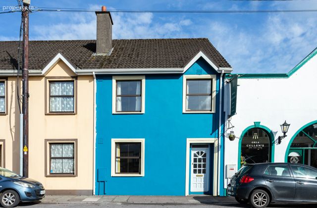 34 New Street, Macroom, Macroom, Co. Cork - Click to view photos