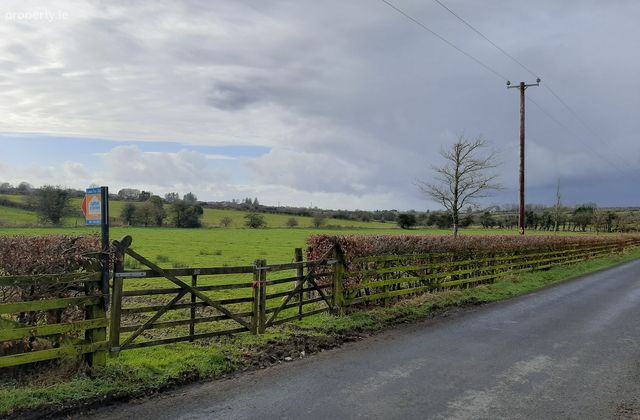 Glenvale, Kilmurray, Castlerea, Co. Roscommon - Click to view photos