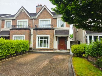 149 Ros Caoin, Roscam, Briarhill, Co. Galway