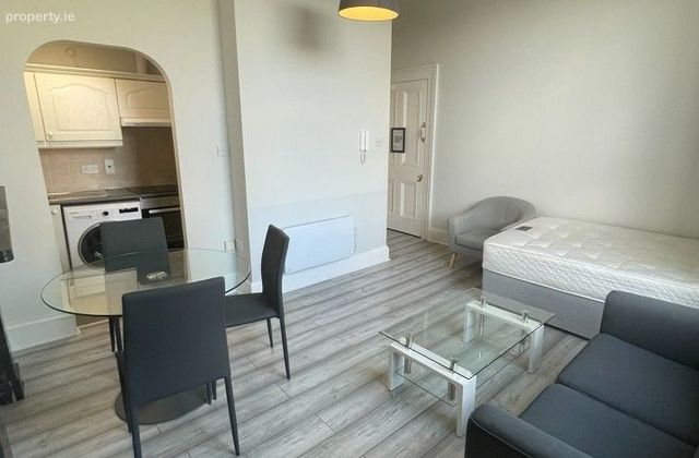 Studio, 54 Leeson Park, Ranelagh, Dublin 6 - Click to view photos
