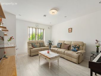 10 Gandon Avenue, Lucan, Co. Dublin, Lucan, Co. Dublin - Image 2