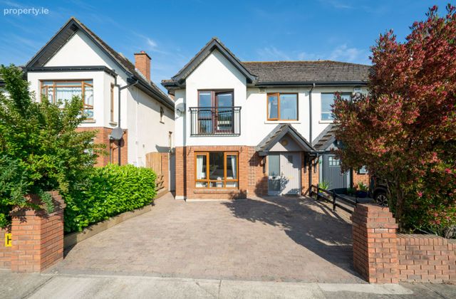 17 Rossmore Drive, Newtownmountkennedy, Newtownmountkennedy, Co. Wicklow - Click to view photos