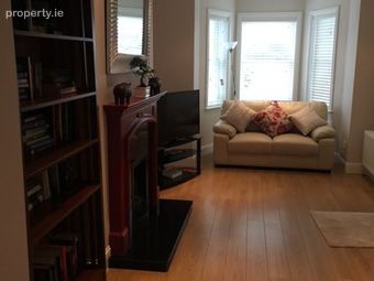 5 College Crescent, College Road, Bohermore, Co. Galway - Image 4