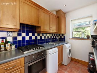 2 Engleberg Court, Dun Laoghaire, Co Dublin, Dun Laoghaire, Co. Dublin - Image 4
