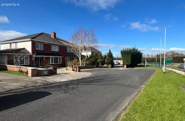 Littlepace Meadows, Dublin 15, Dublin 15 - Click to view photos