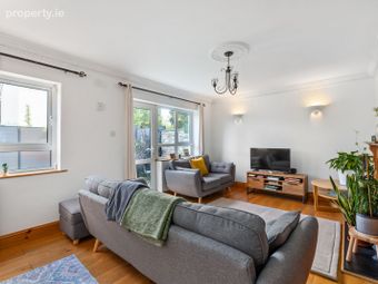 8 Engleberg Court, Mounttown Road Lower, Dun Laoghaire, Co. Dublin - Image 3