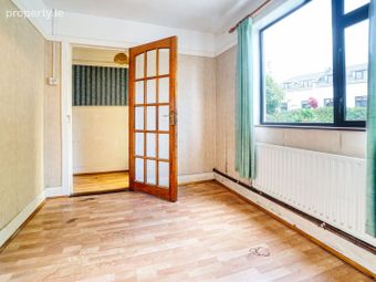 4 Saint Michaels Terrace, Dun Laoghaire, Dun Laoghaire, Co. Dublin - Image 4