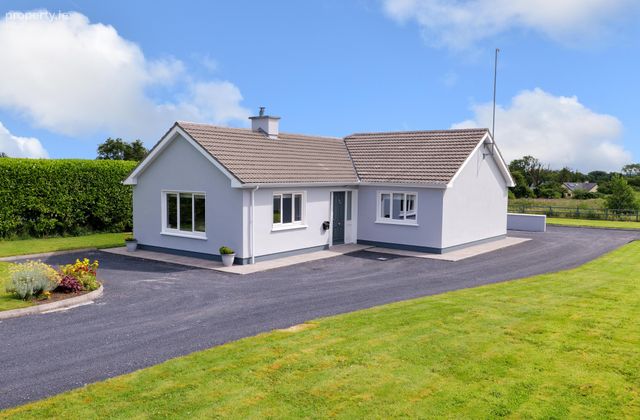 Main Street, Kilkerrin, Co. Galway, Kilkerrin, Co. Galway - Click to view photos