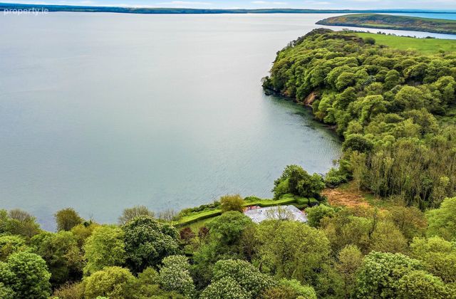 Badger House, Knockavelish, Woodstown, Co. Waterford, Woodstown, Co. Waterford - Click to view photos