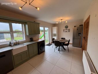 17 Sea View Park, Cliffoney, Co. Sligo - Image 3