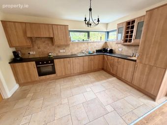 5 Allenbrooke, Drumshanbo, Drumshanbo, Co. Leitrim - Image 5