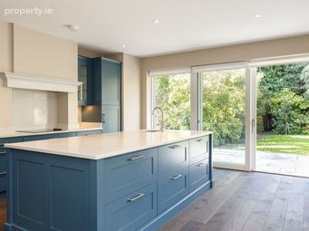7 Richview Villas, Clonskeagh Road, Clonskeagh, Dublin 14 - Image 4
