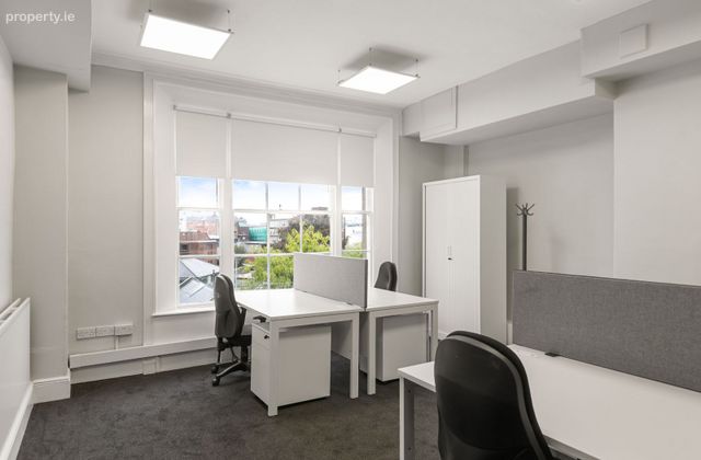 Fitzwilliam Square West, Dublin 2 - Click to view photos