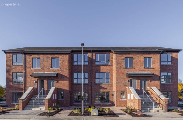 3 Bedroom Duplex, Westfield, Green Lane, Leixlip, Co. Kildare - Click to view photos