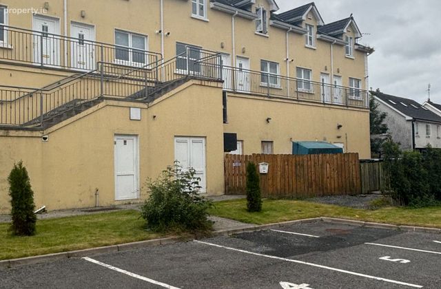 Sallygardens, Dublin Street, Crosserlough, Co. Cavan - Click to view photos