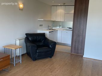 Apartment 21, Beacon, Royal Canal Park, Dublin 15 - Image 4