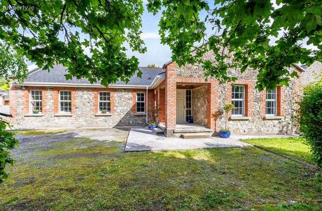3 Sli Garmon, Slane, Co Meath, Slane, Co. Meath - Click to view photos