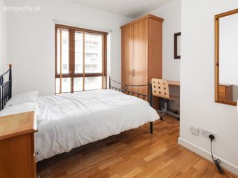 4 Gandon House, Custom House Square, Ifsc, Dublin 1, IFSC, Dublin 1 - Image 5