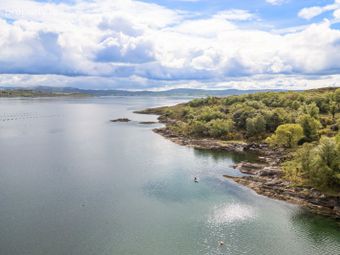 Bocarnagh, Glengarriff, Glengarriff, Co. Cork - Image 5