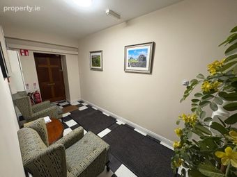 Cashel Business Centre, Main Street, Cashel, Tipperary, Cashel, Co. Tipperary - Image 3