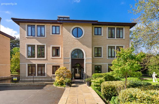 Apartment 10, Block C, Donnybrook, Dublin 4 - Click to view photos