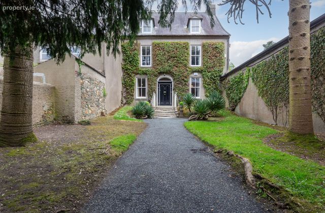 Abbey House, Templeshannon, Enniscorthy, Co. Wexford - Click to view photos