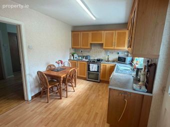35 Whitecliff, Rathfarnham, Co. Dublin, Rathfarnham, Dublin 16 - Image 2