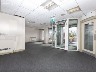 Ulster Bank Chambers Monastery Road, Clondalkin, Dublin 22 - Image 4