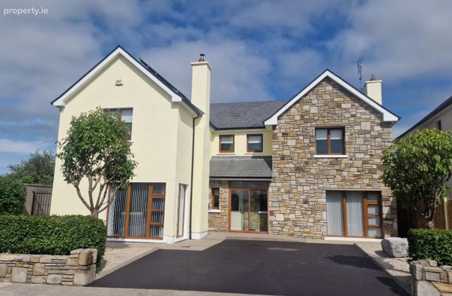 21 Hillcrest, Claremorris, Claremorris, Co. Mayo - Click to view photos
