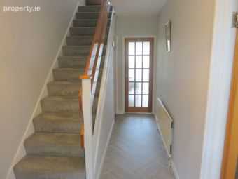 39 Monksfield Lawn, Clondalkin, Dublin 22 - Image 5