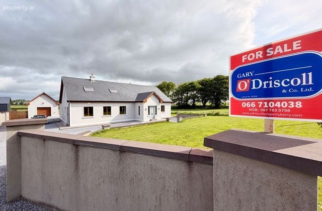 Rathkenny, Abbeydorney, Lerrig, Co. Kerry - Click to view photos